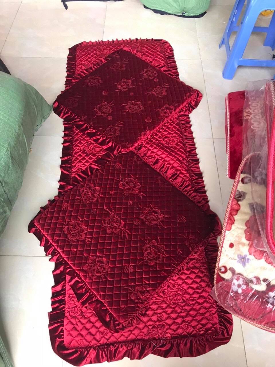 [TẶNG 01 ĐÔI TẤT NAM HOẶC NỮ] Bộ thảm trải ghế gỗ TUYẾT TRẦN cao cấp dày, chống trượt 1,7 mét