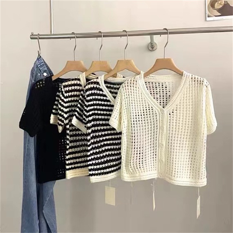 Áo len kẻ cộc tay cổ V cài cúc hàng Quảng Châu hót hít -AL004