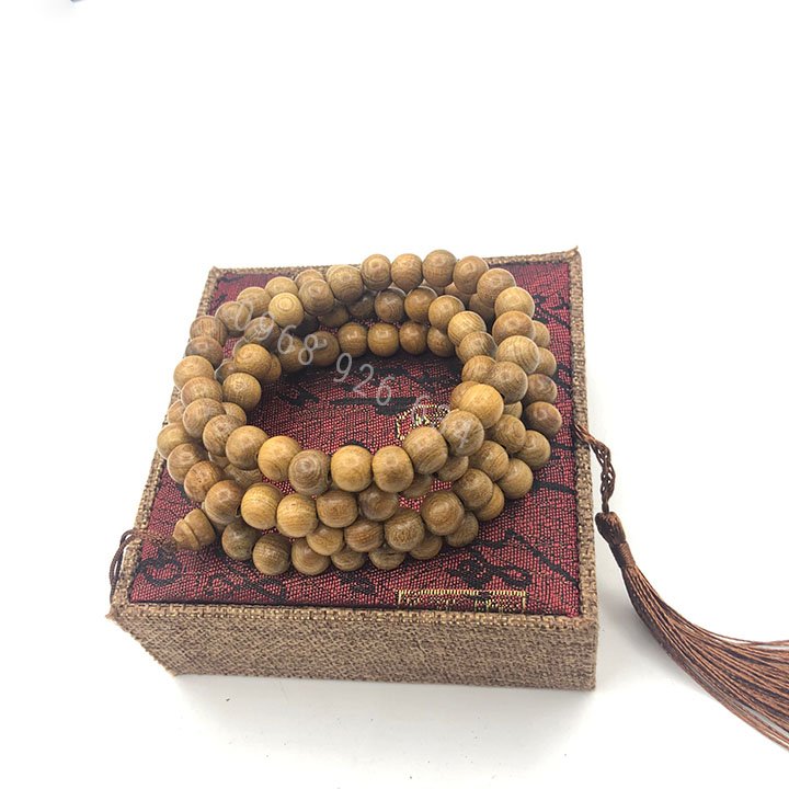 Vòng phong thủy - vòng tay gỗ bách xanh 108 hạt 8 ly