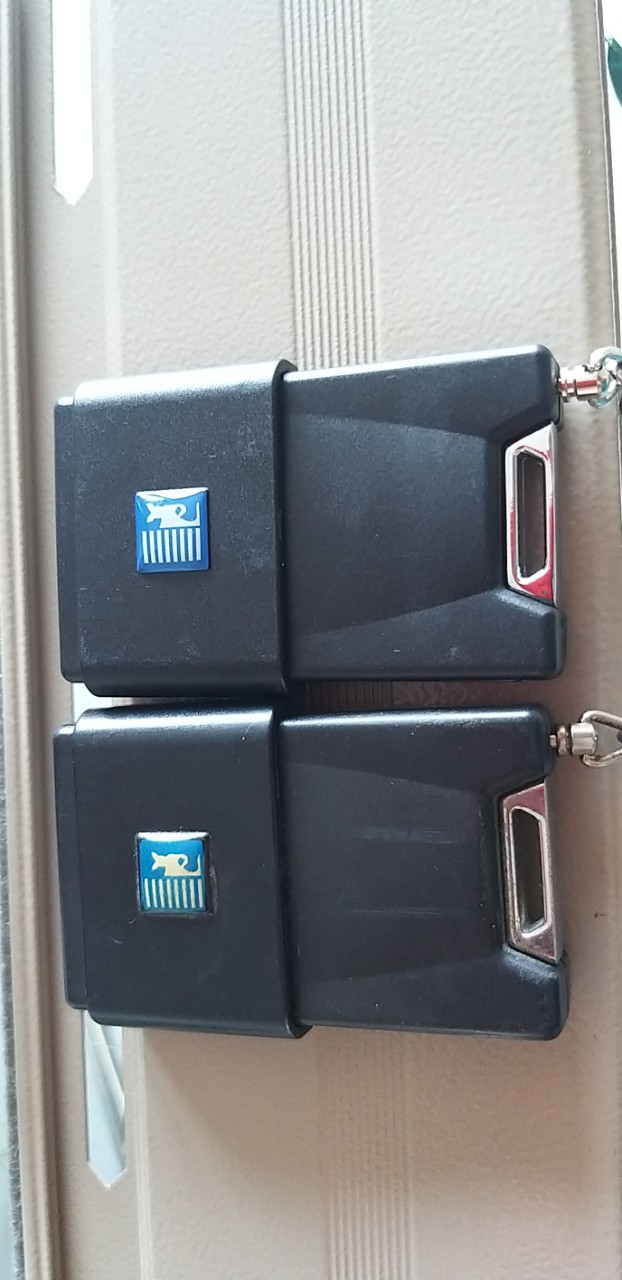 remote cửa cuốn Austdoor