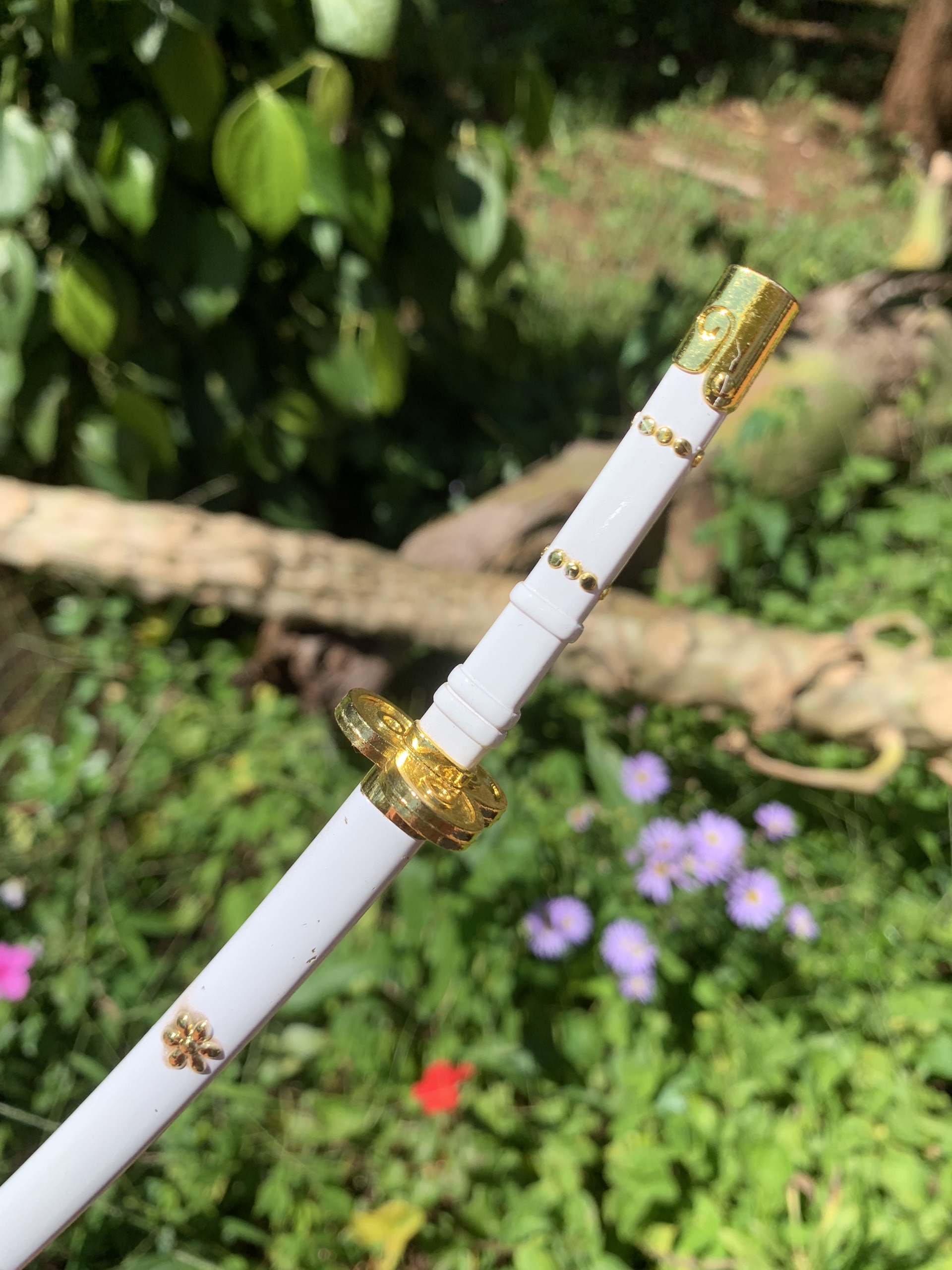 [25cm] Móc khóa Kiếm Zoro Ame - không nút bấm - tặng đế 2 tầng - Baystore