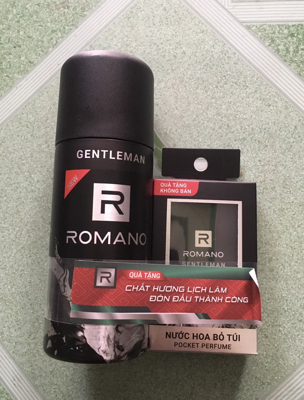 Combo xịt khử mùi toàn thân cho nam romano gentleman 150ml+ nước hoa bỏ túi gentleman 18ml