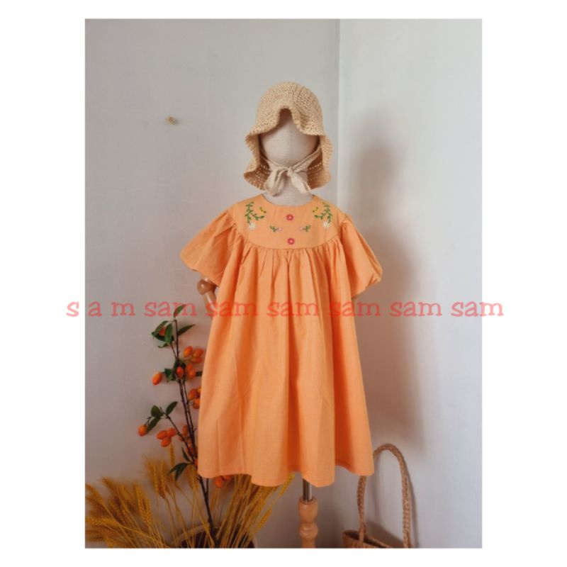 Đầm thêu phong cách hàn quốc cho bé gái