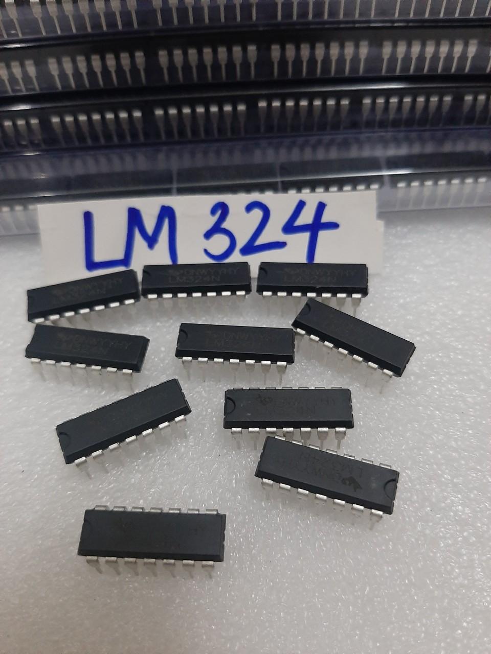 5 con IC LM324