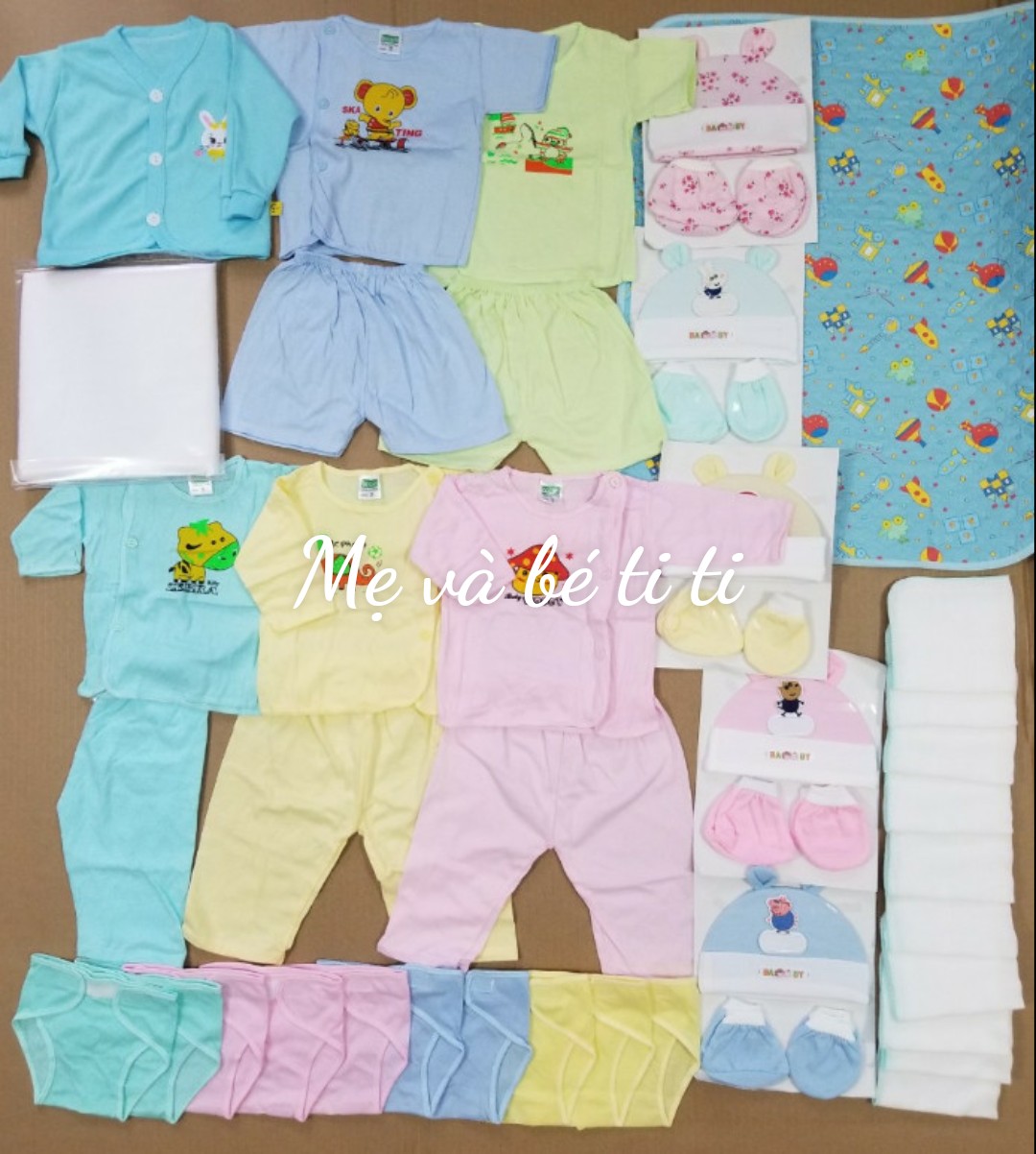 Combo đồ sơ sinh cho bé trai, bé gái màu sắc chất cotton 350