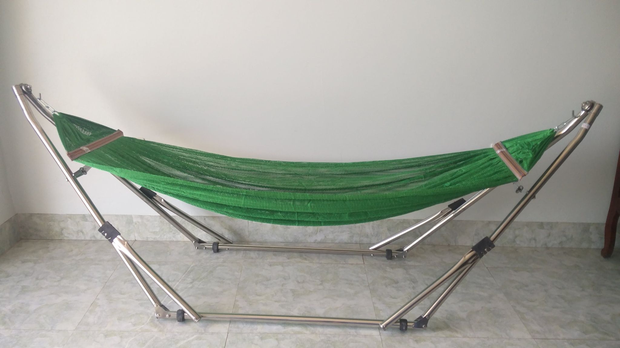 Võng xếp inox Sài Gòn cao cấp khung Inox chuẩn 100% phi 32 nặng 10kg dày chắc chắn