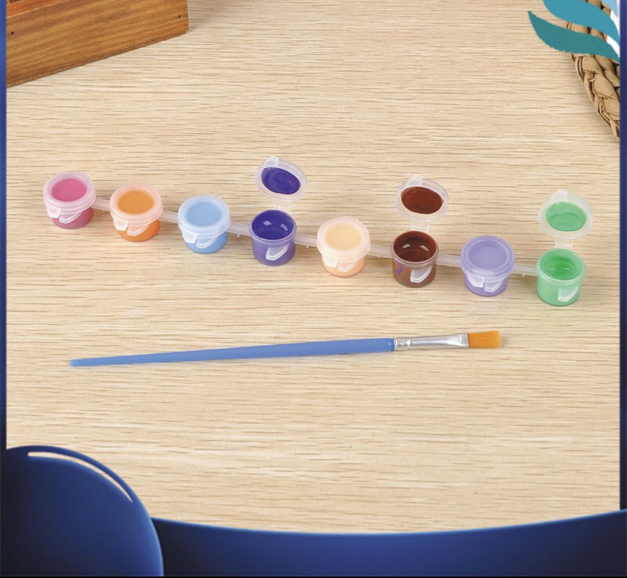 Vỉ 12 Hộp Màu ACRYLIC An Toàn Cho Bé Tập Tô Trên Các Chất Liệu Gỗ, Tượng, Giấy, Vải (kèm 2 cọ tô màu)