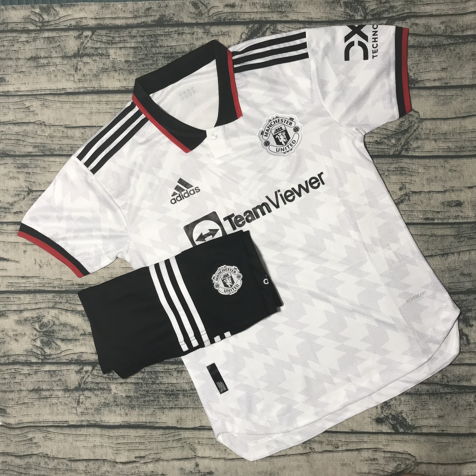 Áo bóng đá CLB Manchester United-Mẫu Fan -VẢI GAI Thái Cao Cấp