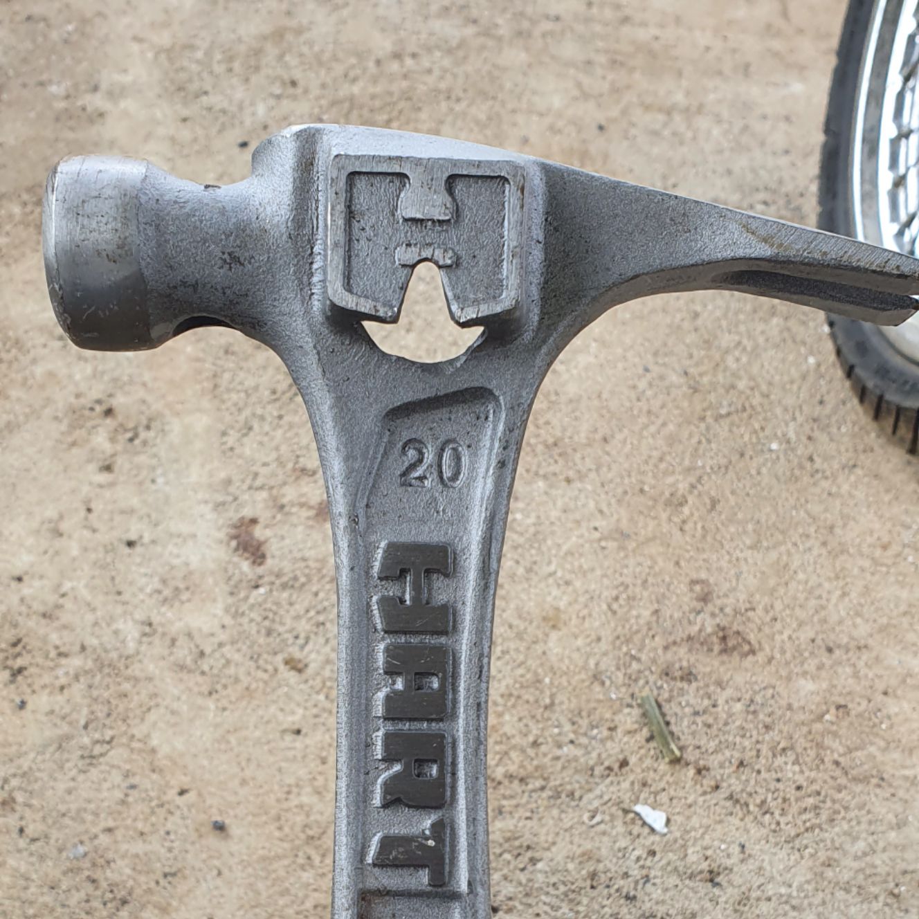 Búa Đinh  Husky 20 Hàng Bãi Mỹ