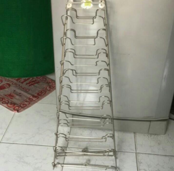 Treo nắp nồi inox 201 loại 9 cái