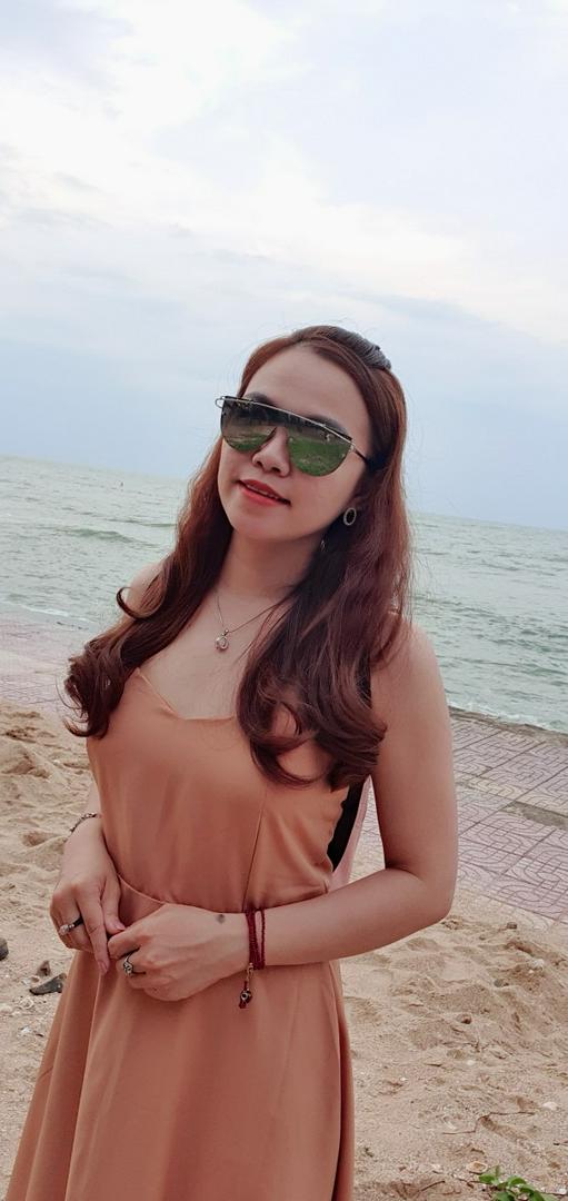 Maxi 2 dây cúp ngực 3 màu