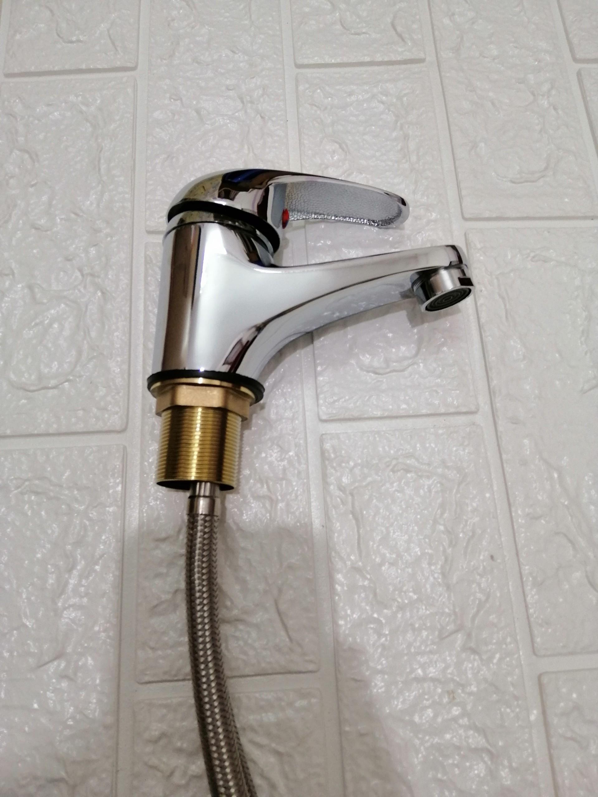 vòi lavabo nóng lạnh inax