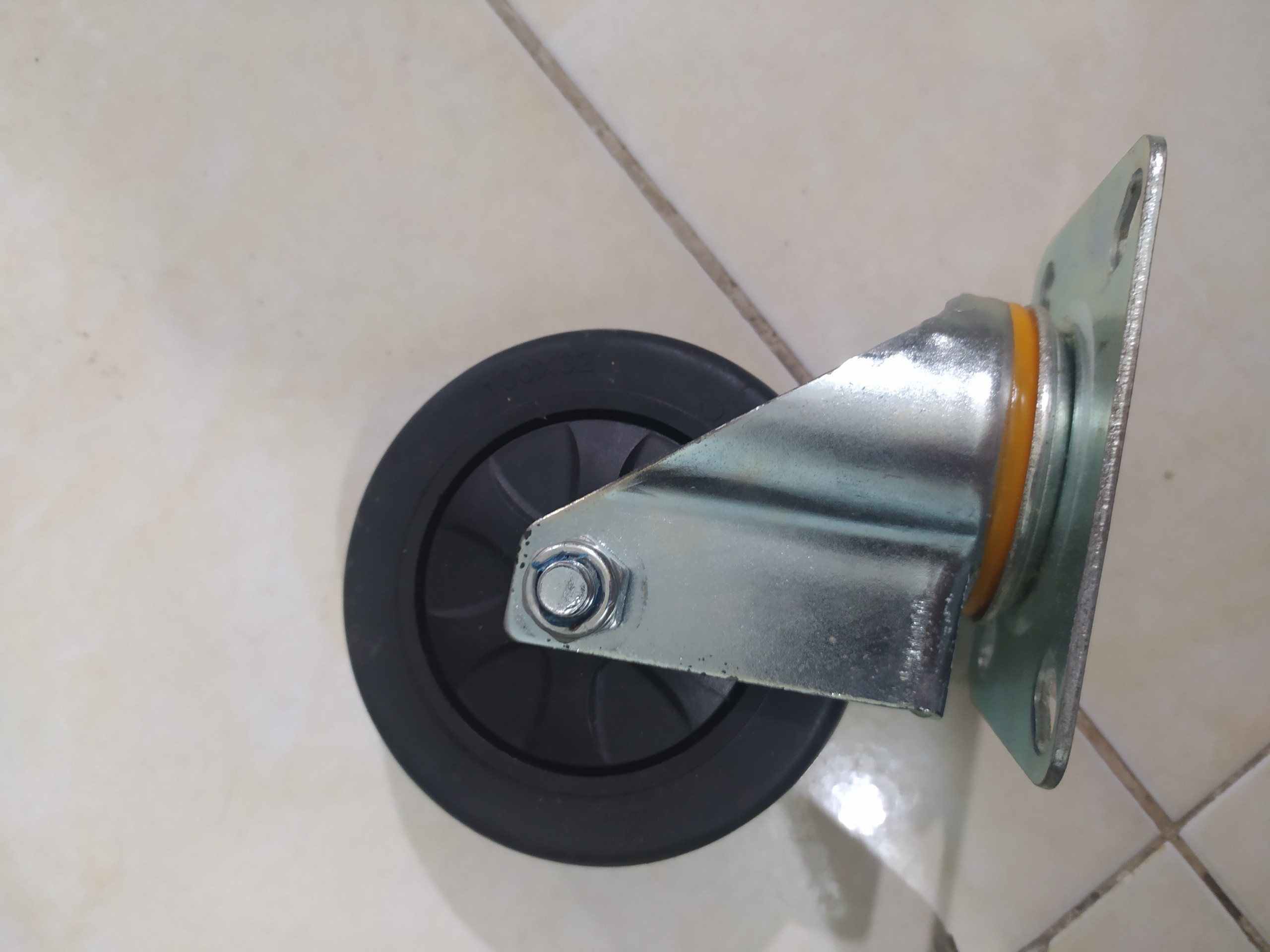 Bánh xe lắp xe đẩy hàng chịu tải trọng lớn ( có loại cố định và loại xoay 360 độ ) -  Di chuyển đa mặt sàn