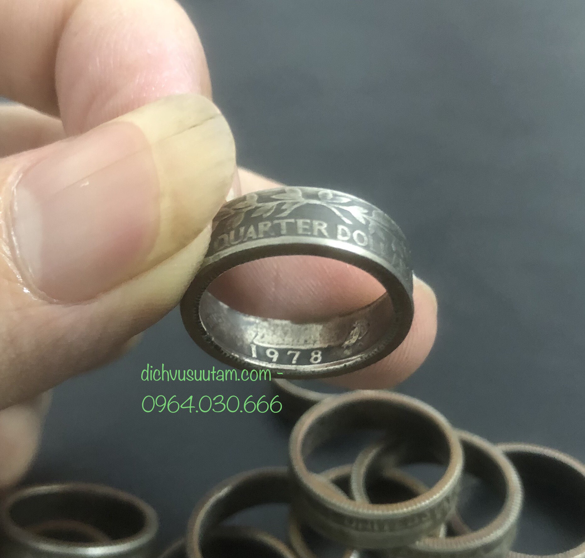 Nhẫn đồng xu Mỹ, độc đáo và lạ mắt
