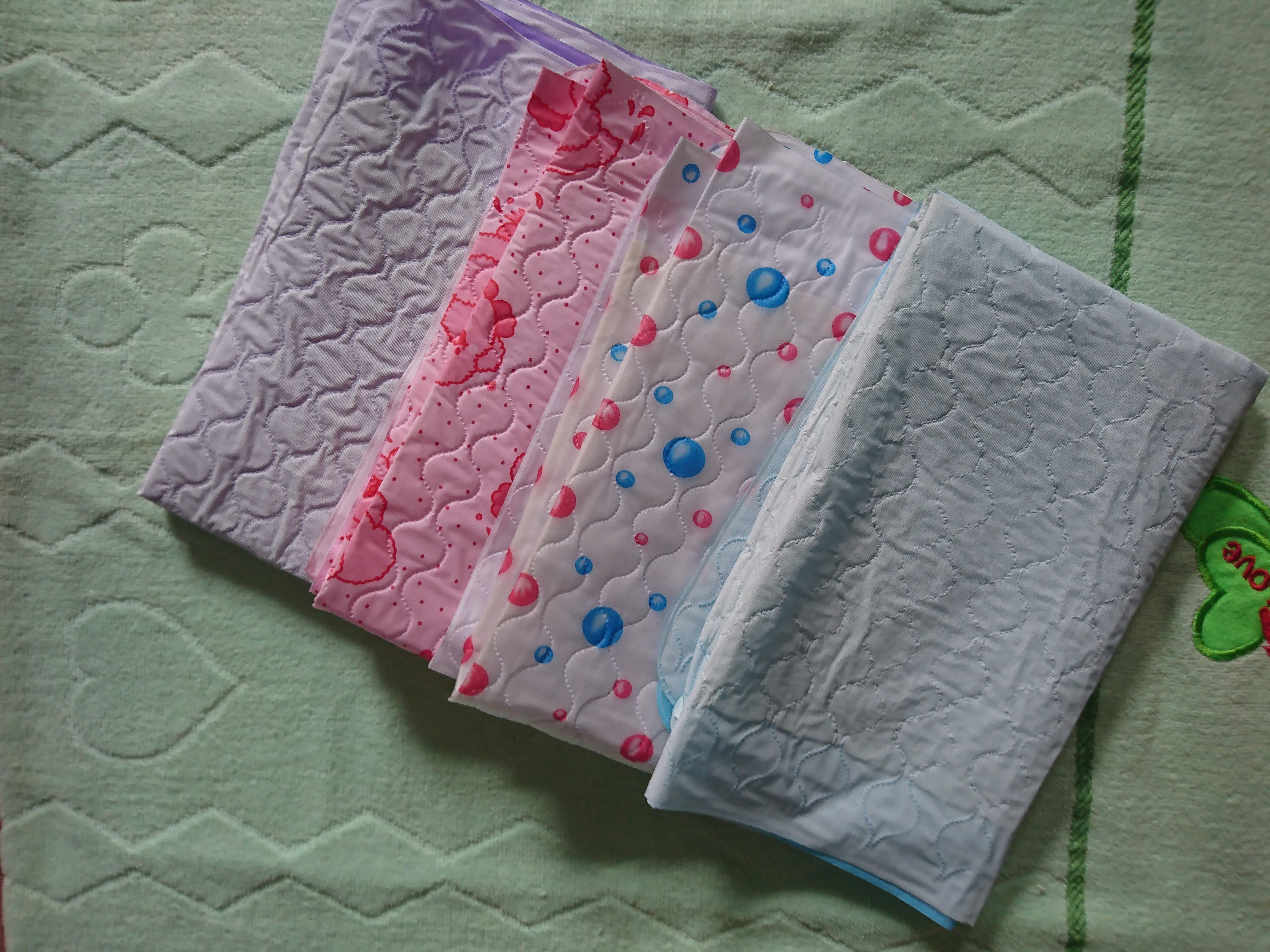 Miếng lót chống thấm cho sản phụ và bé tái sử dụng 50 x 30cm