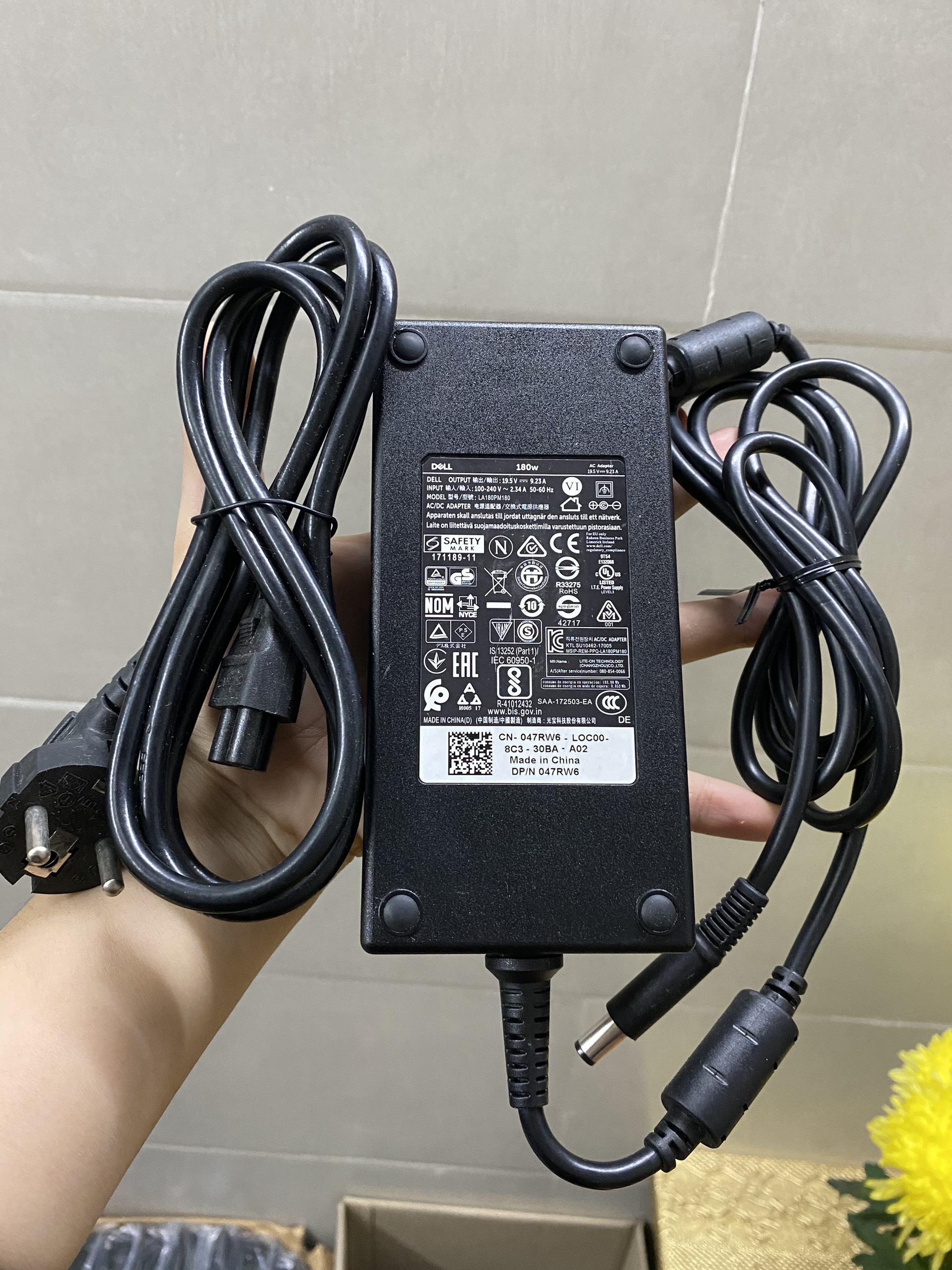 Sạc Laptop Dell M4800 180W 19.5V-9.23A zin theo máy