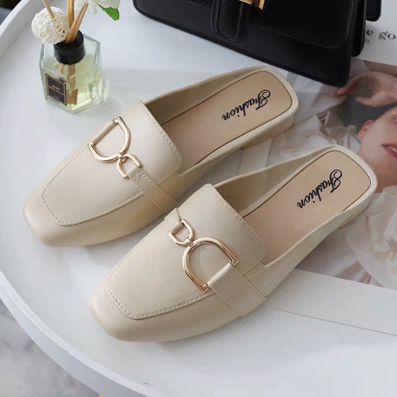 Dép sục bít mũi nữ đế cao 3cm khoá chữ D siêu êm siêu bền giao màu ngẫu nhiên