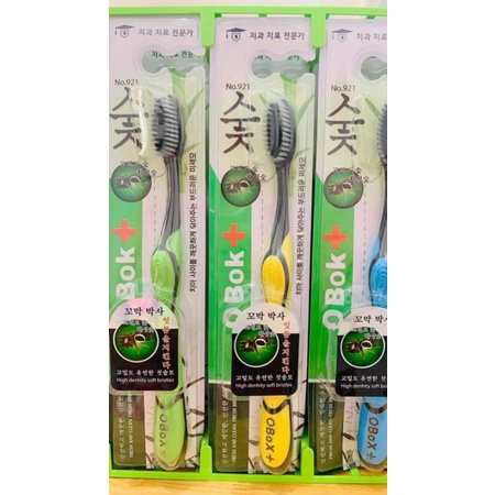 Bàn chải đánh răng than tre obok no.921 hàn quốc.