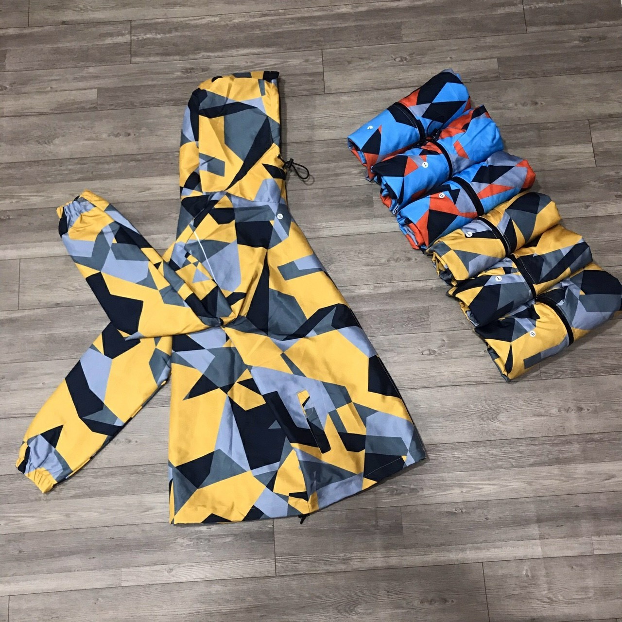 [HCM]Áo Khoác Dù Nam Nữ 2 Lớp in Phối Màu 3D Cực Chất Mẫu Hot Nhất 2020.Tp