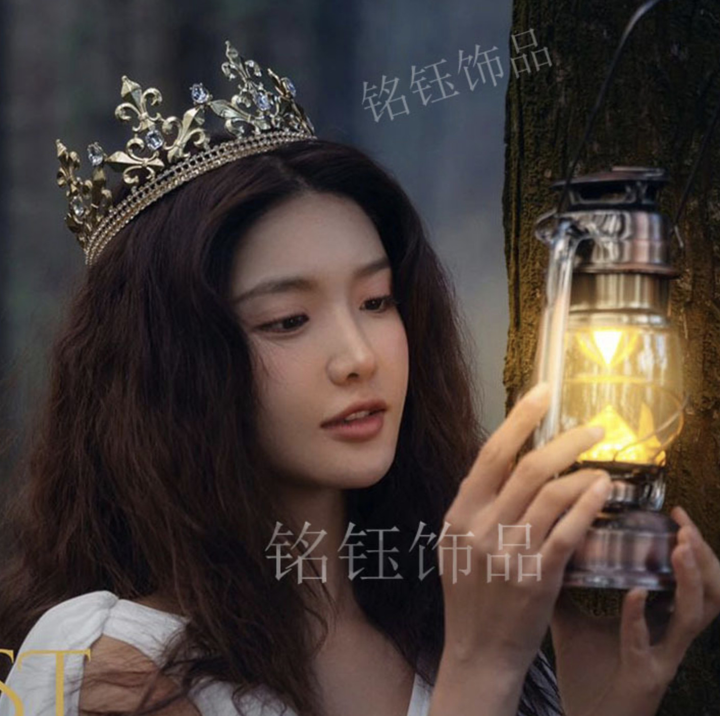 Vương miện nam hoàng gia cao 8.5 cm giangpkc 2022