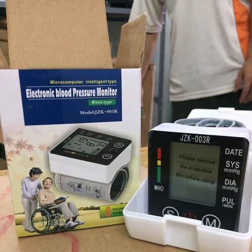 [HCM]Máy Đo Huyết Áp Omron Máy Đo Huyết Áp Nhịp Tim Điện Tử Arm Style - Công Nghệ Tự Động Thông Minh Phù Hợp Cho Người Cao Tuổi - Có Giọng Nói.BẢO HÀNH 1 ĐỔI 1 TRONG 2 NĂM