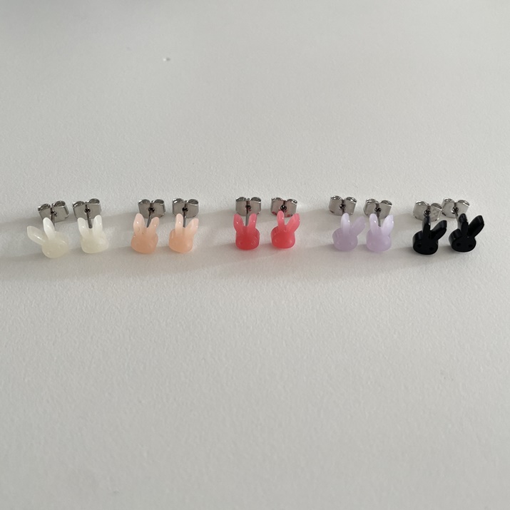 Bông tai hình thỏ Little rabbit earrings phong cách Hàn Quốc