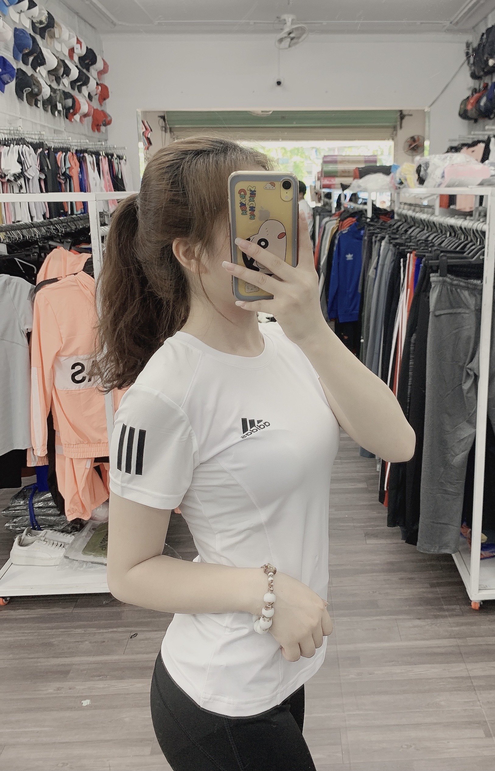 Áo thun tập gym, yoga nữ, vải thun lạnh phối lưới 3 sọc tay ac45