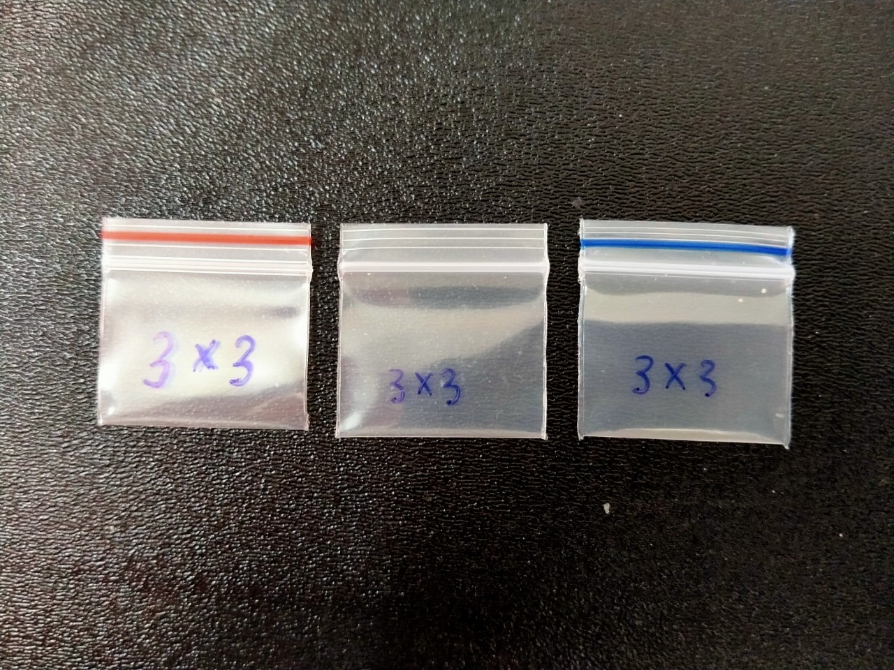 Combo 500 cái túi zíp mini 3x3cm dầy đẹp