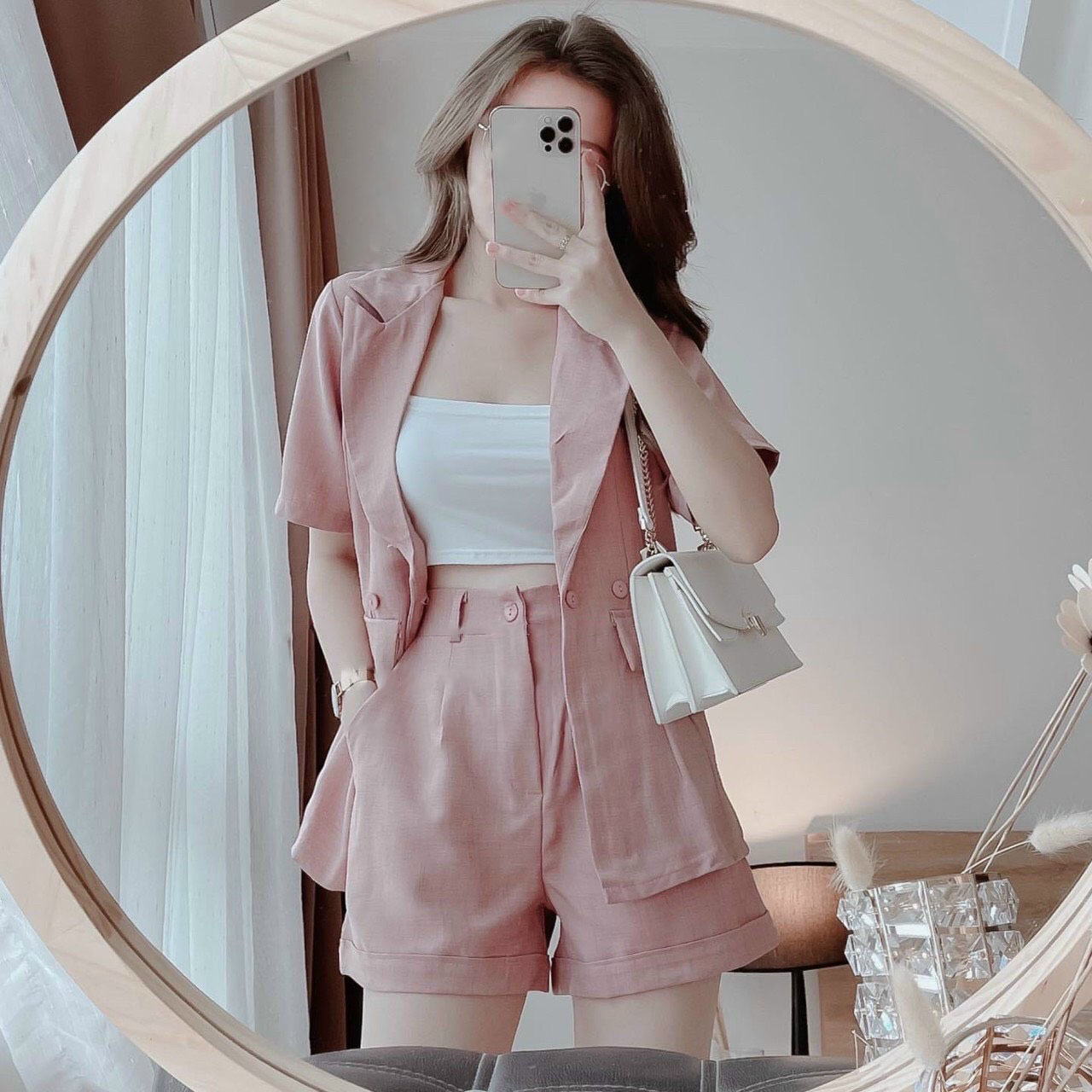 [Mẫu Mới] Sét 3 Món Kèm Khoác Vest Cotton Lạnh LONG Mart Màu Sắc Nhã Nhặn Thật Sự Phù Hợp Để Tới Công Sở, Đi Làm Hoặc Đi Chơi,Free Size Dưới 55kg,Phù Hợp Với Mọi Phong Cách.