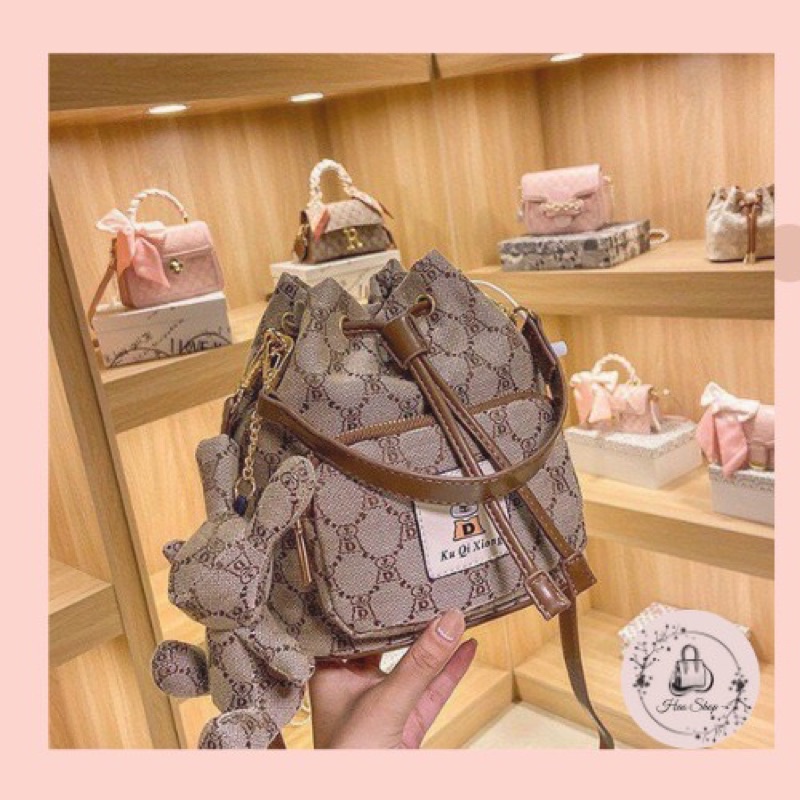 Balo Nữ Đeo Chéo Sai 20 Hàng Đẹp Có Kèm Túi Giấy Đựng Kèm