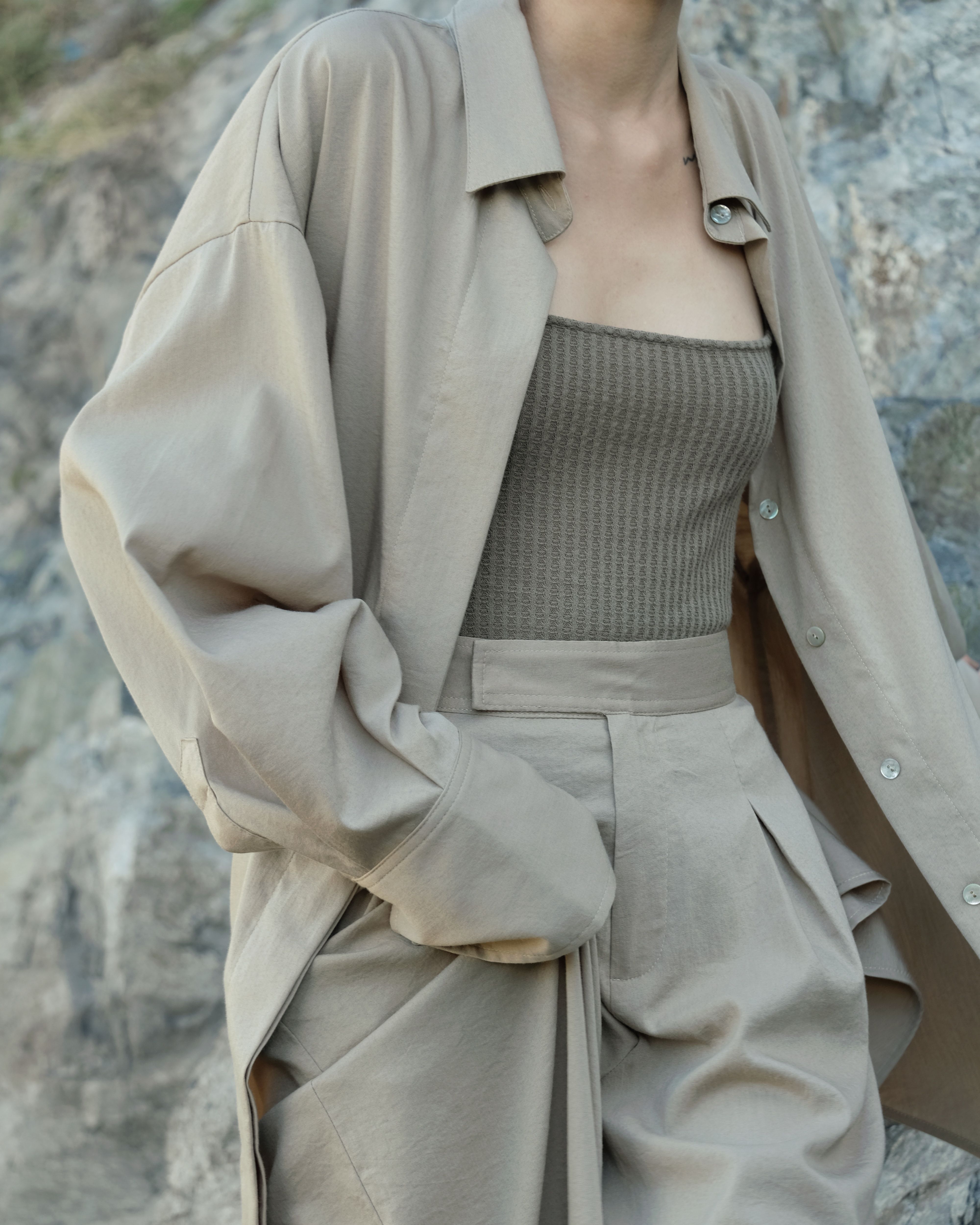 /ou'ba:d/ - ÁO SƠMI BE trơn form oversize basic nam nữ, chất vải cotton đũi mềm mại S/M