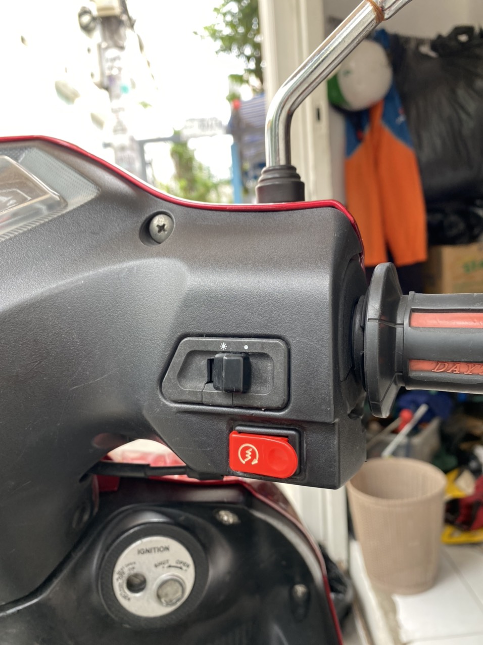Nút công tắc, nút đề đỏ, nút kèn đỏ honda