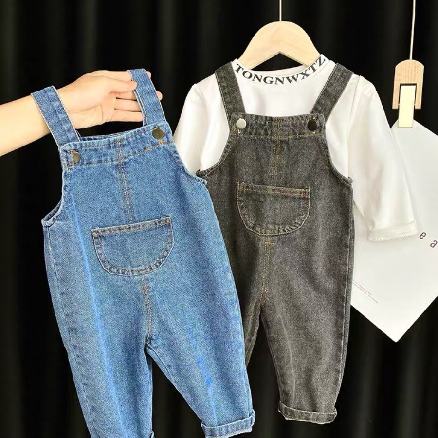 Quần yếm jeans bò hai dây JEANBECO, yếm dáng dài cho bé gái bé trai phối túi QYD01