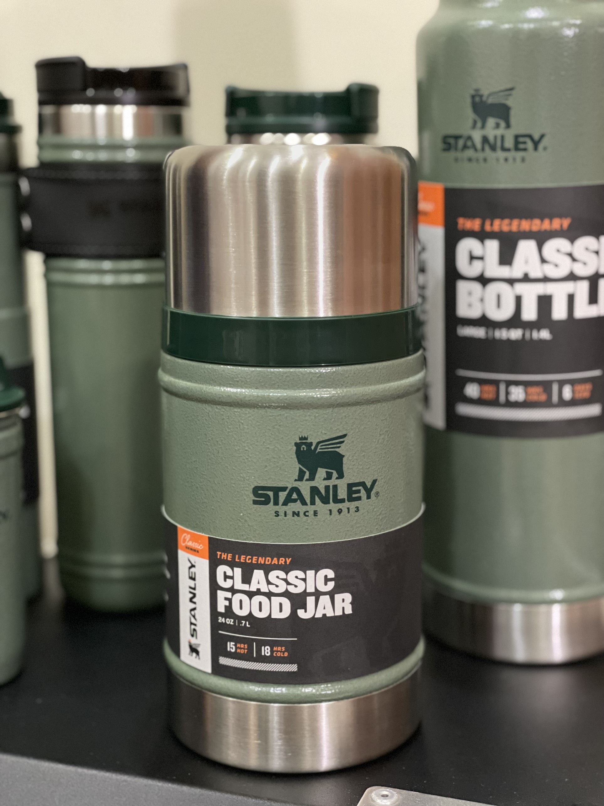 Bình giữ nhiệt / lọ đựng thức ăn stanley classic legendary food jar 24 oz ~ 0.7l