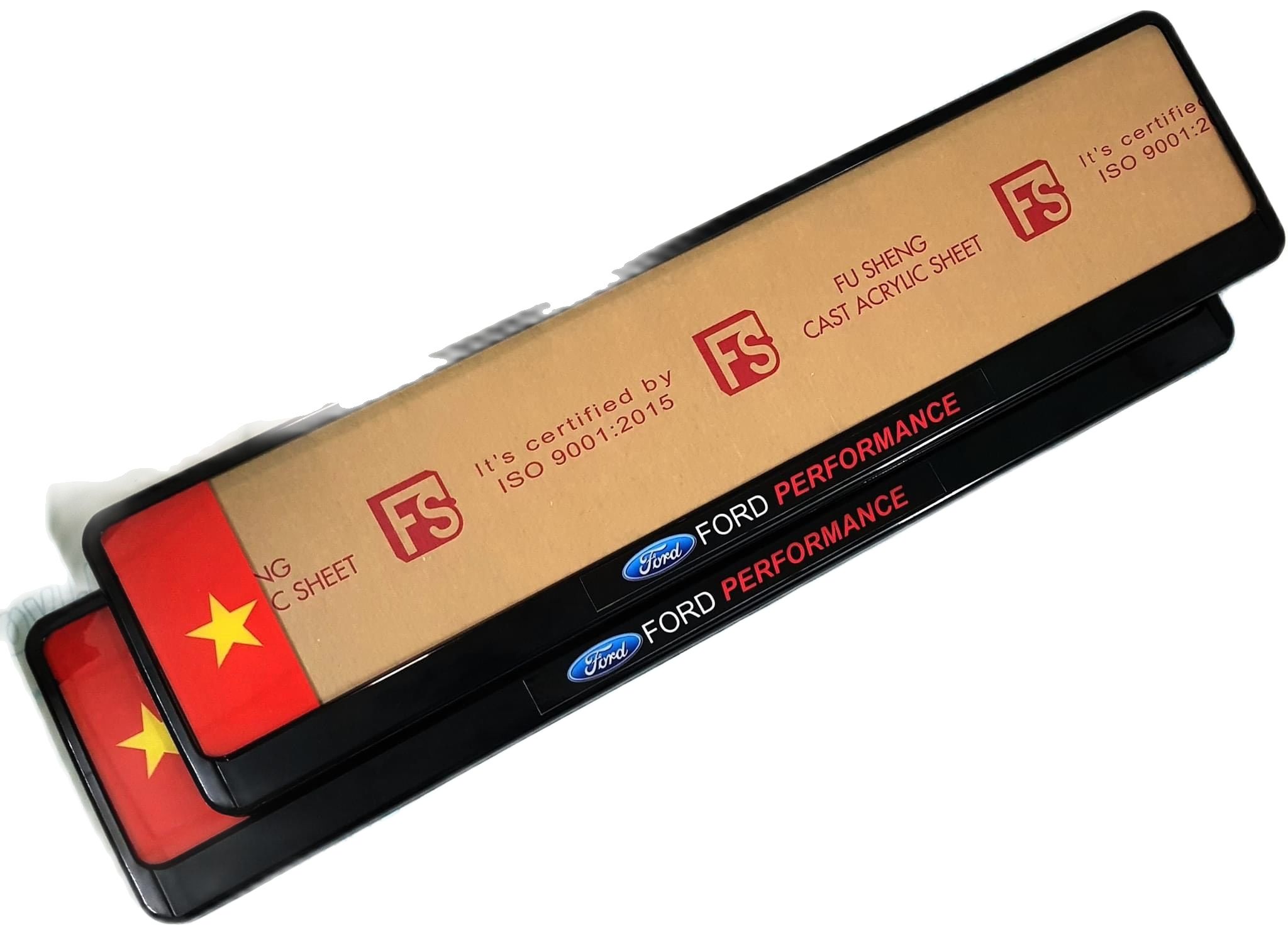 1 khung biển số ô tô có cờ f ord - performance- wiltralk - raptor - chỉ có khung dài- nhắn tin shop để được hỗ trợ thêm
