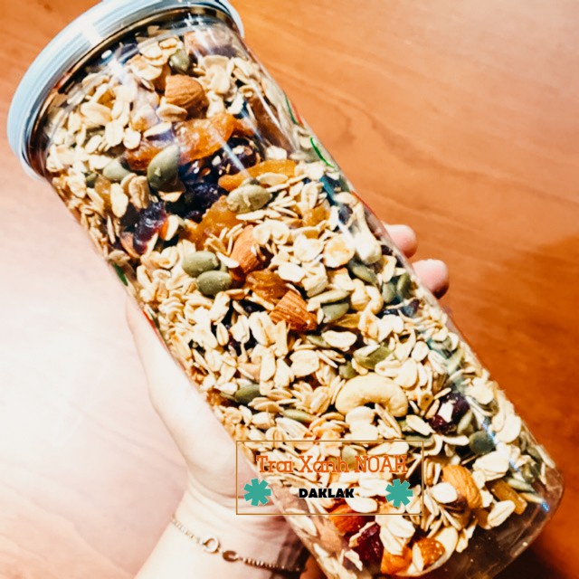 Ngũ cốc dinh dưỡng siêu hạt nguyên vị hoặc mật ong Granola, chuyên giảm cân, nguyên liệu cao cấp chọn lọc kỹ đóng gói hộp 500g/250g