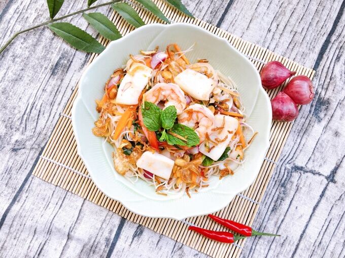 Bún gạo khô - Bún gạo Wai Wai, Phở khô, Mì sợi vàng - loại đặc biệt dai ngon thơm mềm 500gr