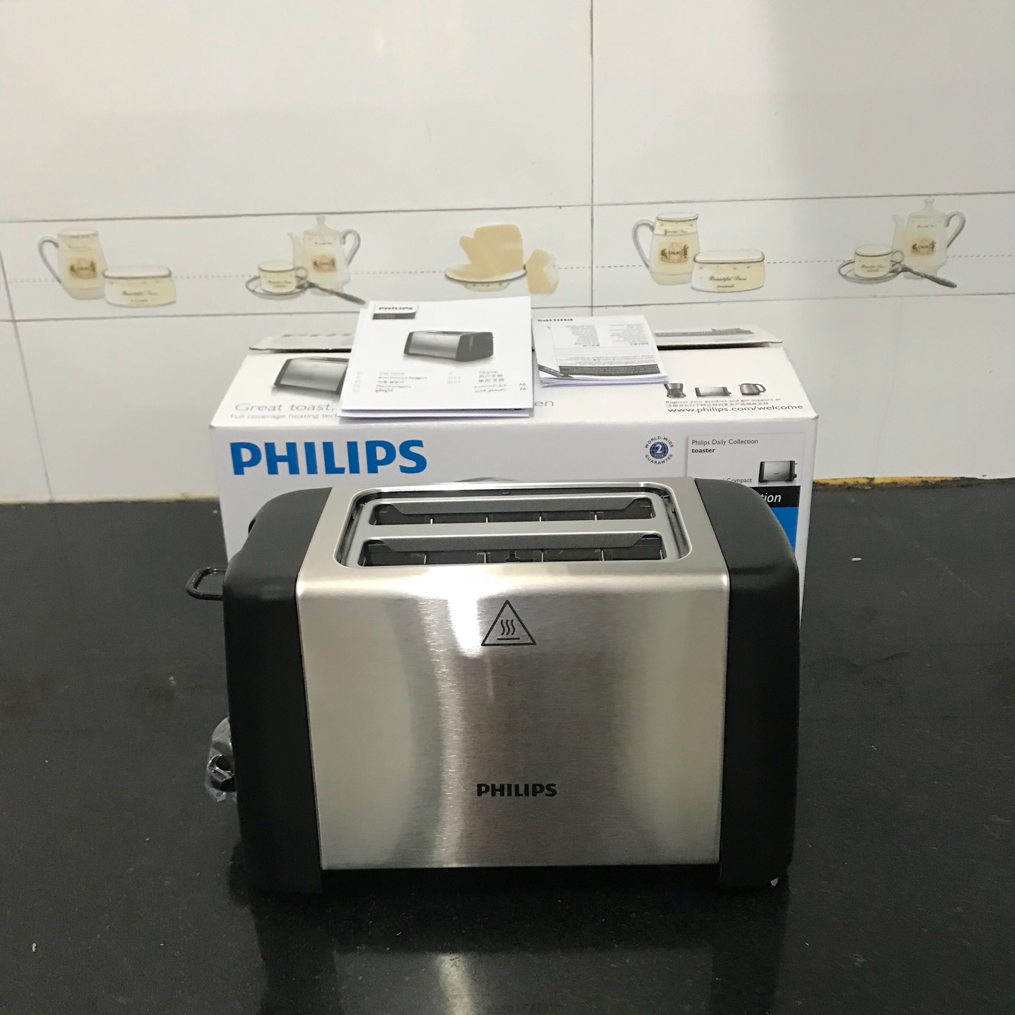 Lò nướng bánh mỳ sandwich Philips HD4825