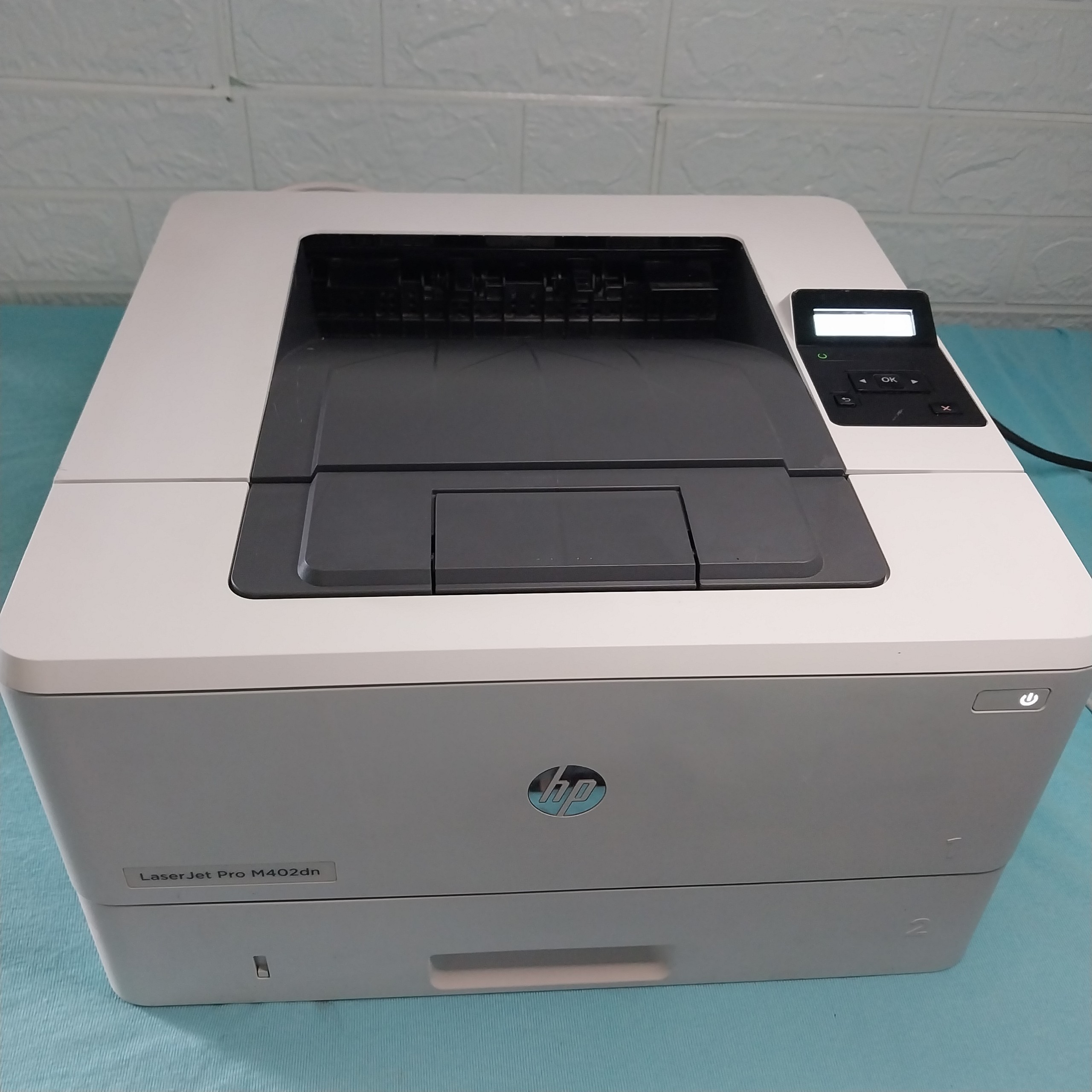 Máy in hp laserjet pro 402 402dn m402dn 402m m402m