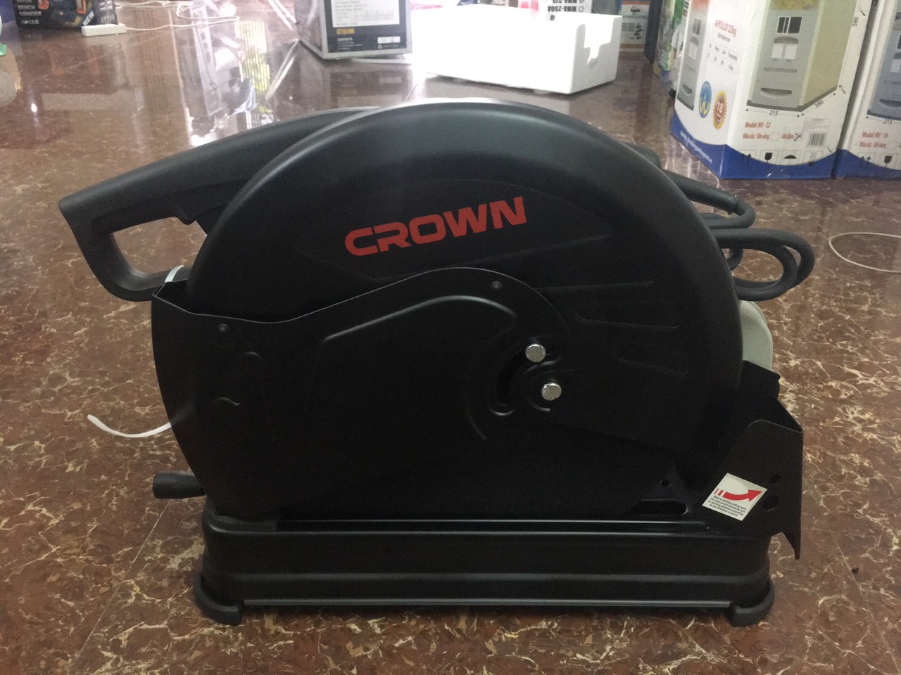 Máy cắt sắt crown ct15194-035