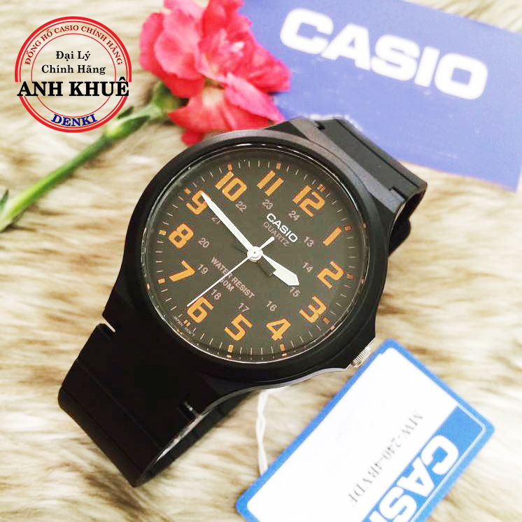 Đồng hồ nam dây nhựa casio standard anh khuê mw-240-4bvdf mặt đen cá tính