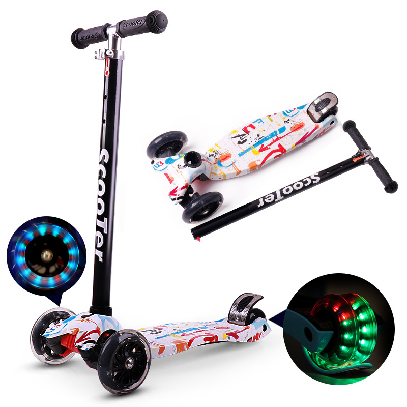[HOT 2020] Xe Trượt Scooter Trẻ Em Chắc Chắn, Họa Tiết Lạ Mắt -Xe Trượt Trẻ Em 3 Bánh Đèn Led Phát Sáng, Giúp Trẻ Vận Động Ngoài Trời Và Tăng Khả Năng Phản Xạ, Cán Xe Tăng Chiều Cao Dành Cho Bé Từ 2 Đến 8 Tuổi