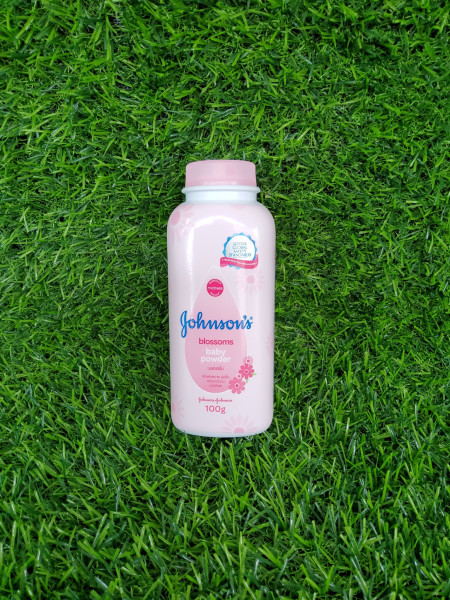 [HCM]Phấn thơm Johnson Baby hương hoa blossoms 100g