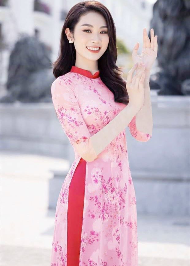 Sét áo dài 4 tà kèm quần xinh xắn