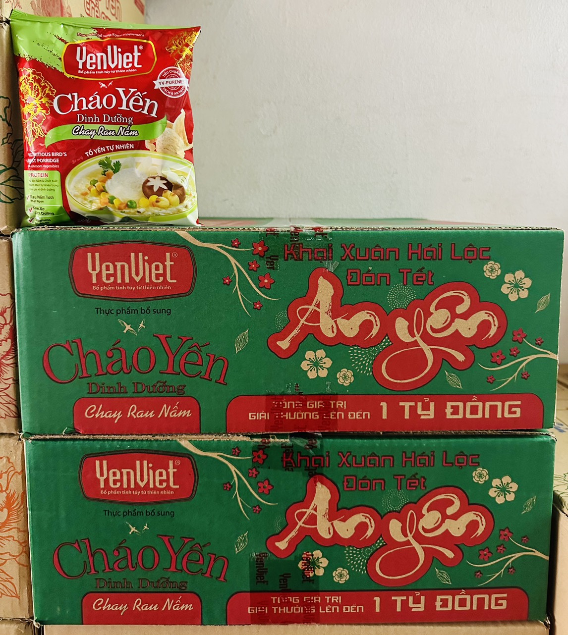 Yenviet Nutritional Bird's Nest Porridge Vegetarian Vegetables and Mushrooms with Lucky Money [Box of 30 Packs X 50Gr]
