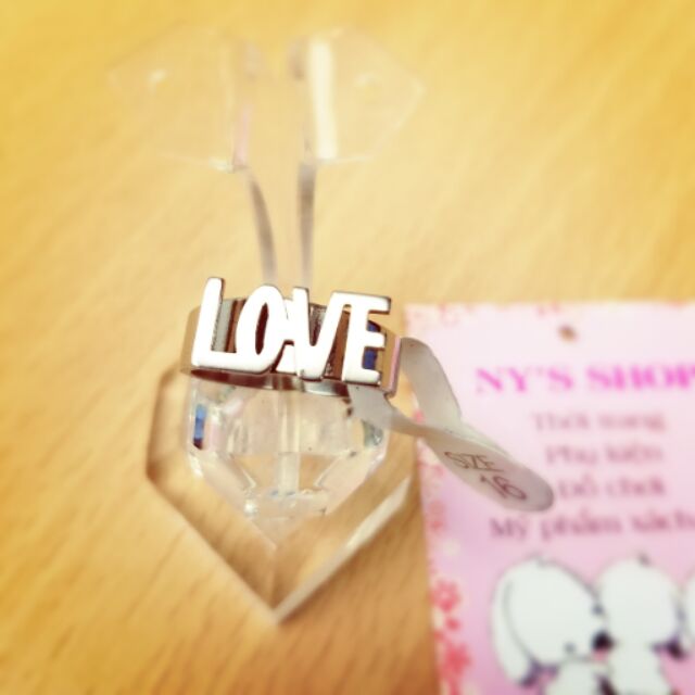 Nhẫn chữ love inox 100%