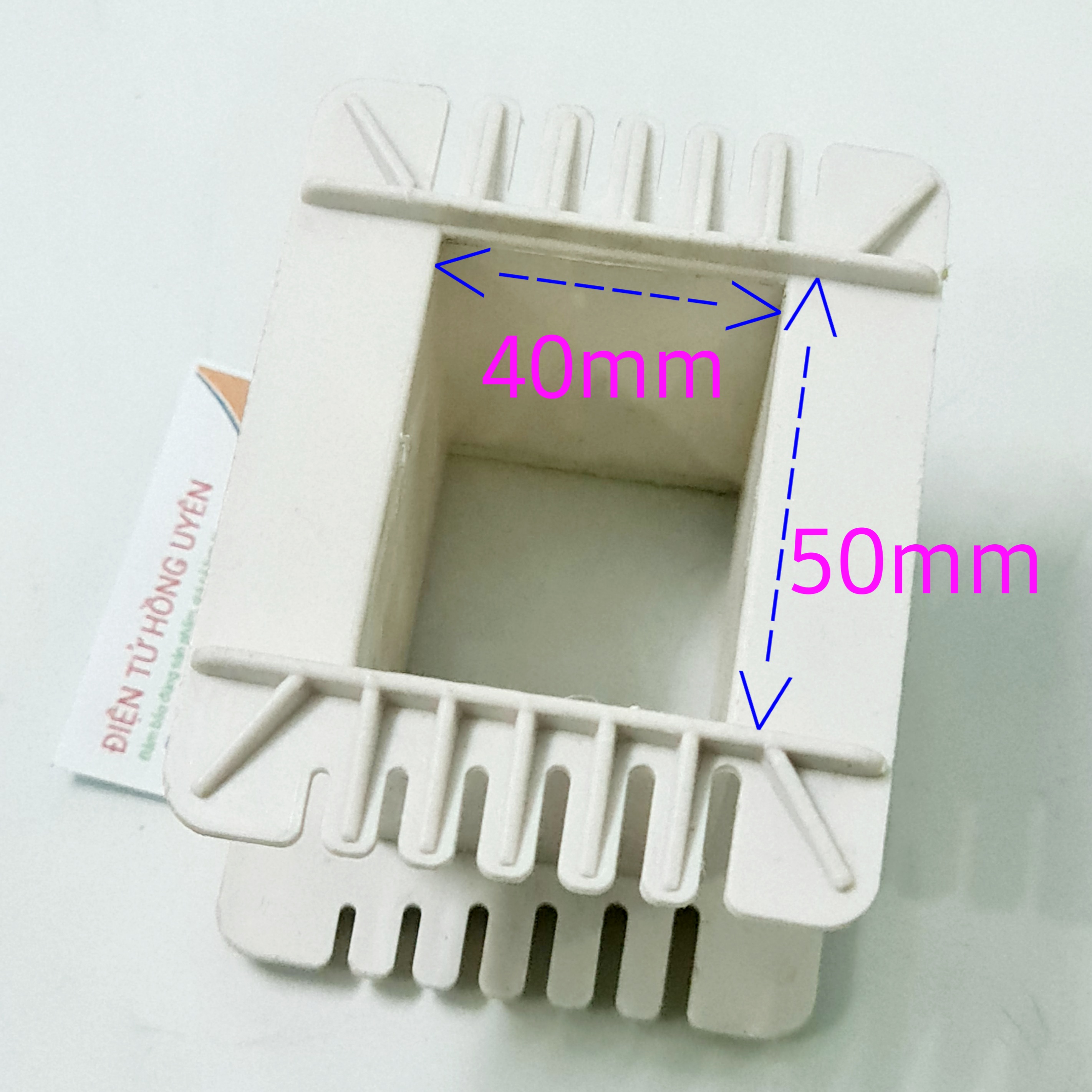Combo 2 cái - Khuôn nhựa 40x50mm. Khuôn nhựa quấn biến áp 1 vế, quấn biến áp sạc acquy, quấn biến áp âm li... Khuôn biến áp chịu nhiệt, chống cháy dây đồng. Khuôn nhựa 4x5 cm