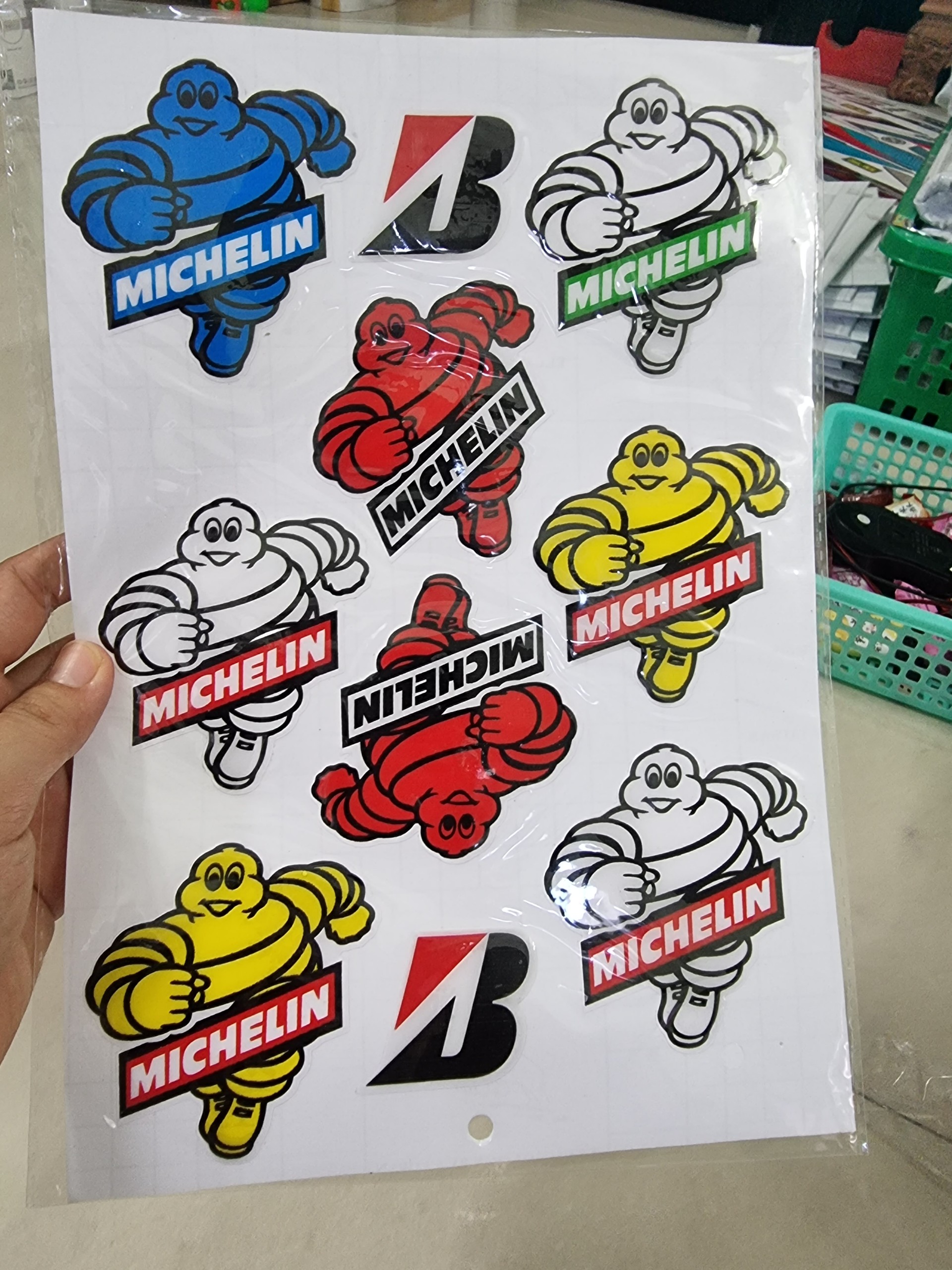 logo michelin nổi trọn bộ 18x25cm