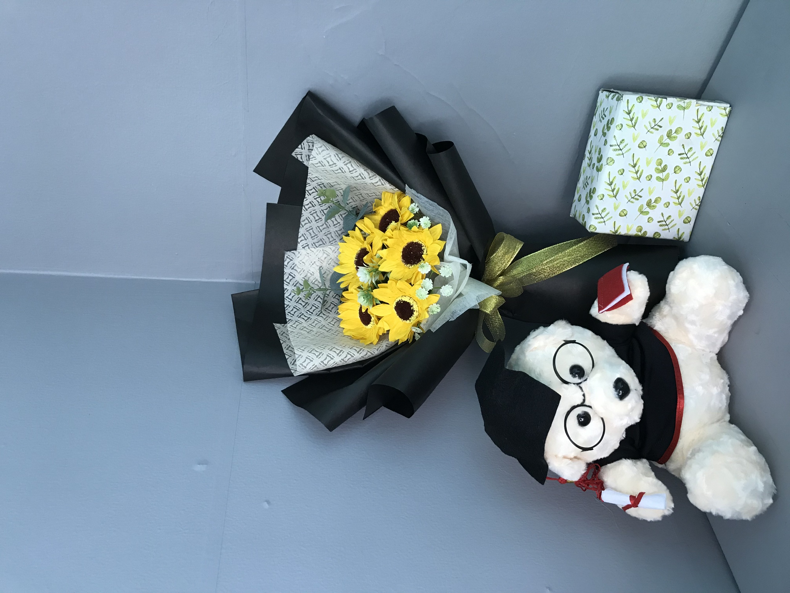 Hoa sáp thơm bó 5 bông HƯỚNG DƯƠNG vĩnh cửu hàng sẵn dùng làm quà tặng ngày tốt nghiệp sinh nhật