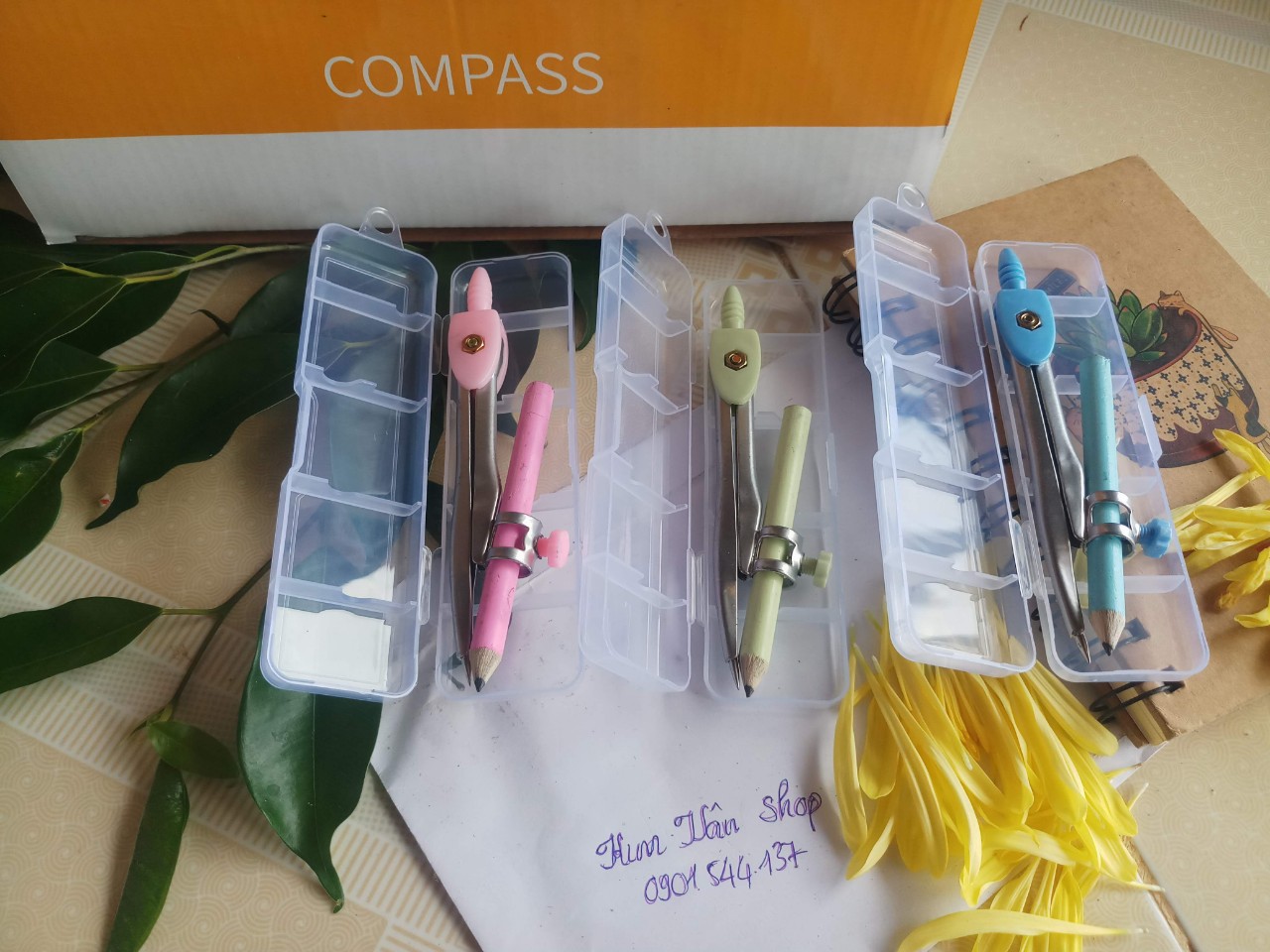 Compa chì gỗ thân kim loại màu sắc xinh xắn